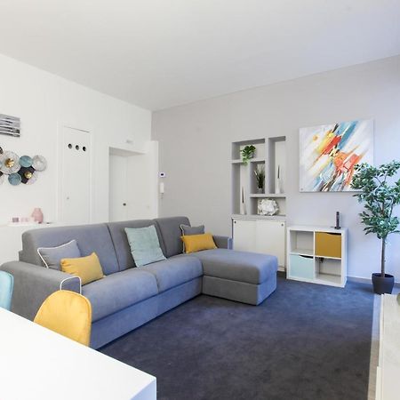 Modern Apartment Close To Shopping District Mailand Exterior foto