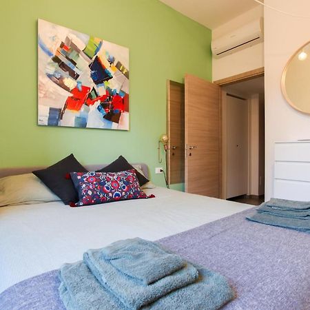 Modern Apartment Close To Shopping District Mailand Exterior foto