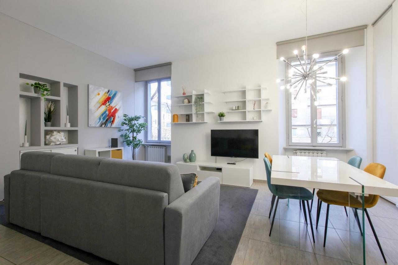Modern Apartment Close To Shopping District Mailand Exterior foto